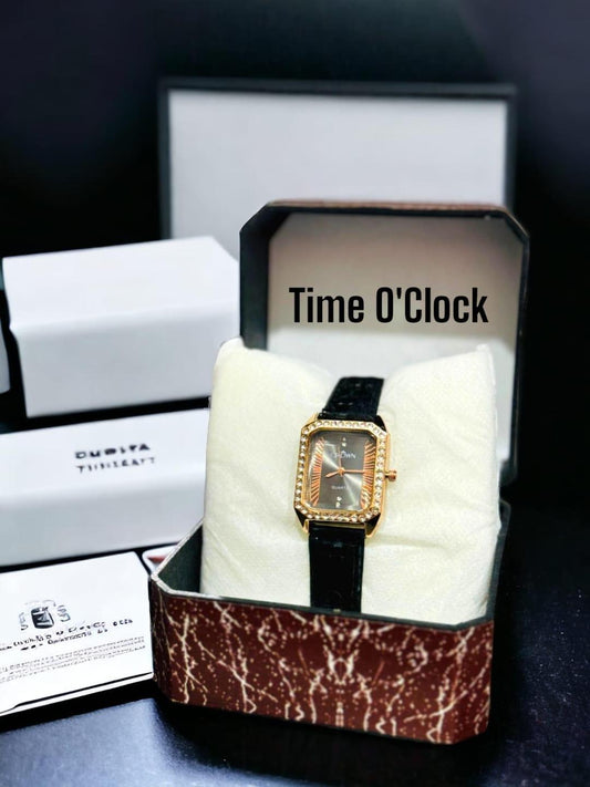 FINE MAKER New Fashion Square Diamond Luxury Starry Sky Watch