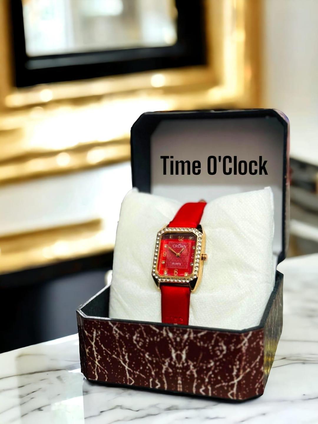 FINE MAKER New Fashion Square Diamond Luxury Starry Sky Watch